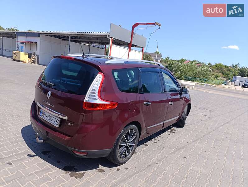 Минивэн Renault Scenic 2013 в Одессе