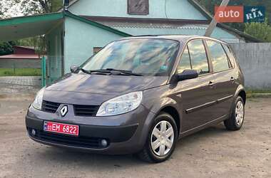 Минивэн Renault Scenic 2006 в Дубно