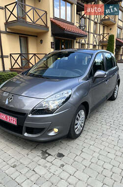 Мінівен Renault Scenic 2010 в Сумах