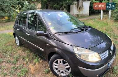 Минивэн Renault Scenic 2005 в 