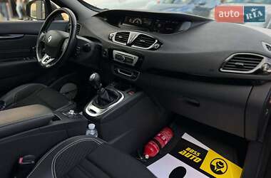 Минивэн Renault Scenic 2014 в 