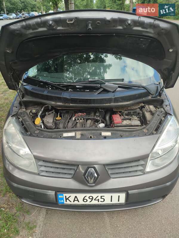 Минивэн Renault Scenic 2005 в Киеве