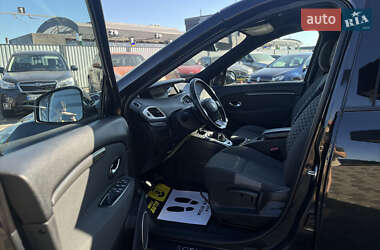 Минивэн Renault Scenic 2010 в 