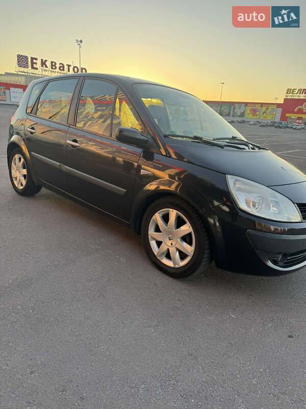 Минивэн Renault Scenic 2007 в Ровно
