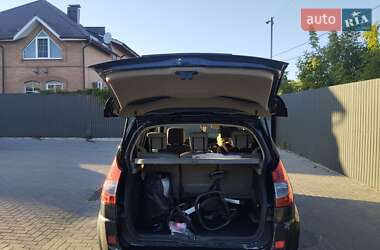 Минивэн Renault Scenic 2006 в 