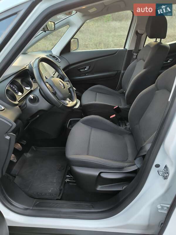 Минивэн Renault Scenic 2018 в Каменском