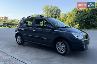 Минивэн Renault Scenic 2008 в 