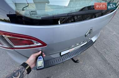 Минивэн Renault Scenic 2010 в 