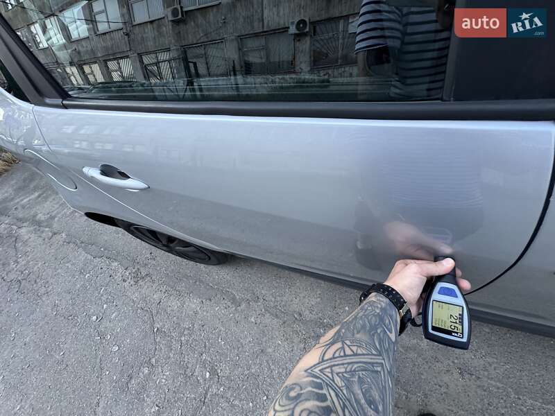 Минивэн Renault Scenic 2010 в Сумах