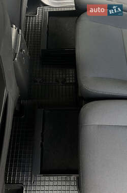 Минивэн Renault Scenic 2011 в 