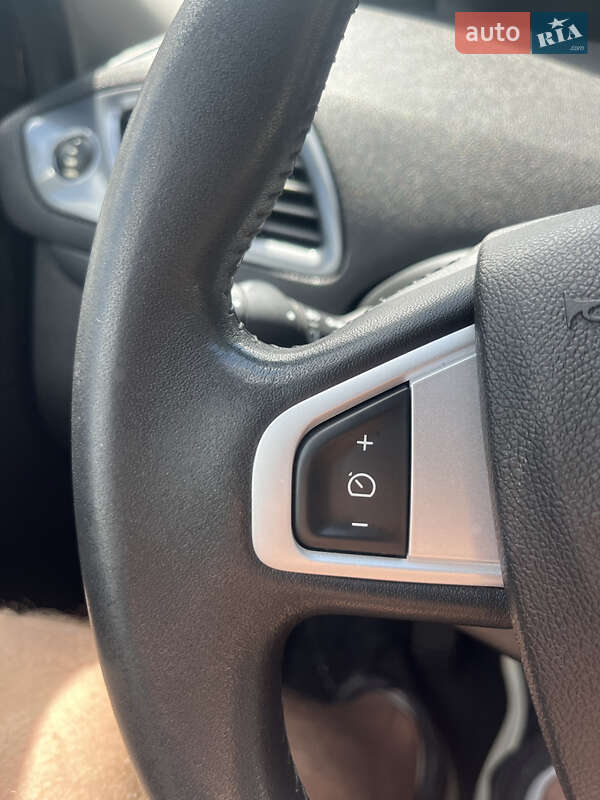 Минивэн Renault Scenic 2011 в Черкассах фото 77 Минивэн Renault Scenic 2011 в Черкассах
