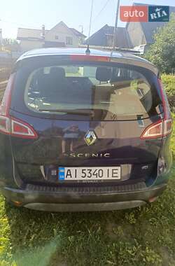 Минивэн Renault Scenic 2010 в 