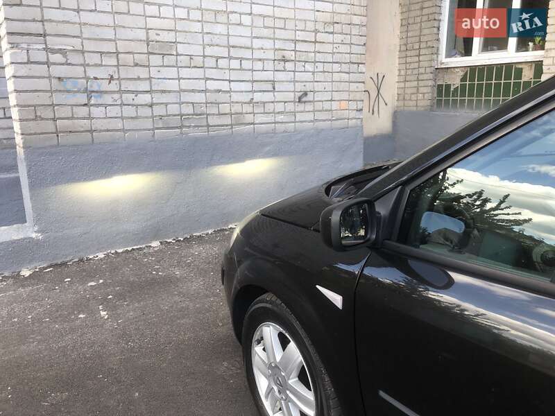 Минивэн Renault Scenic 2007 в Харькове