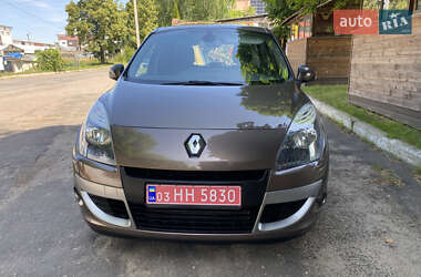 Мінівен Renault Scenic 2011 в Луцьку