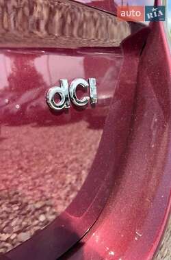 Минивэн Renault Scenic 2012 в 