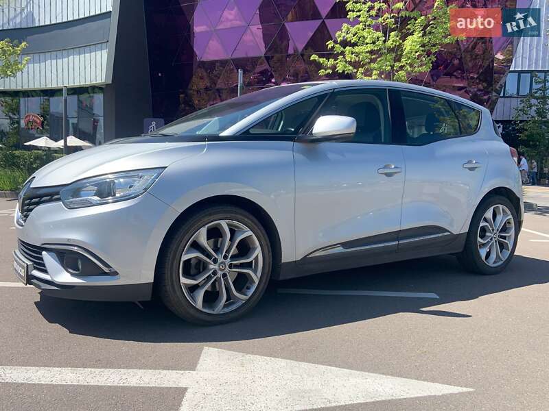 Мінівен Renault Scenic 2017 в Києві