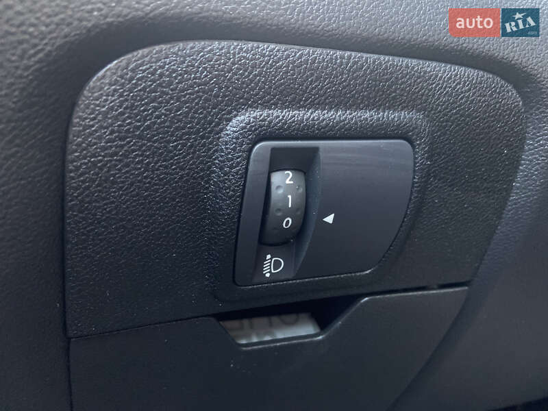 Мінівен Renault Scenic 2017 в Києві