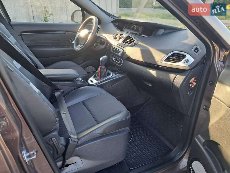 Мінівен Renault Scenic 2012 в Дрогобичі