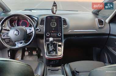 Минивэн Renault Scenic 2019 в 