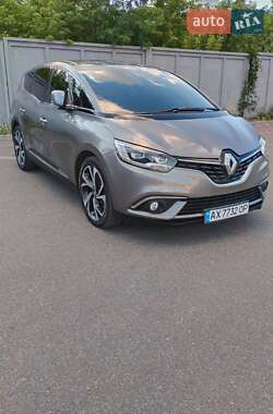 Минивэн Renault Scenic 2019 в 