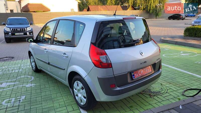 Минивэн Renault Scenic 2006 в Черкассах