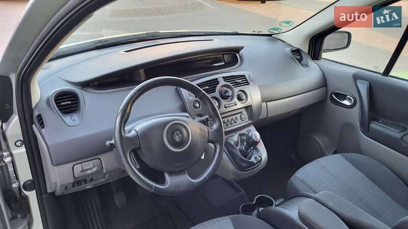 Минивэн Renault Scenic 2006 в Черкассах