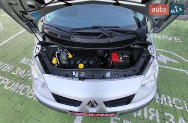 Мінівен Renault Scenic 2006 в 