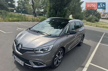 Минивэн Renault Scenic 2019 в 