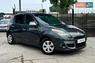 Мінівен Renault Scenic 2010 в Києві