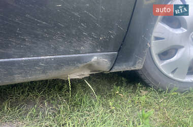 Минивэн Renault Scenic 2004 в 