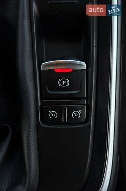 Минивэн Renault Scenic 2017 в 