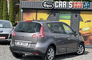 Минивэн Renault Scenic 2011 в 