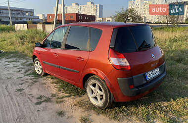 Минивэн Renault Scenic 2004 в 