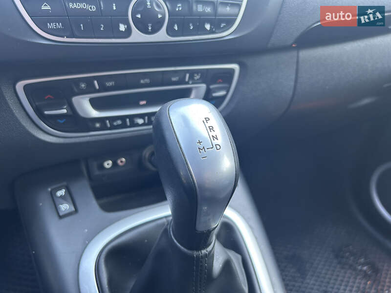 Минивэн Renault Scenic 2011 в Николаеве