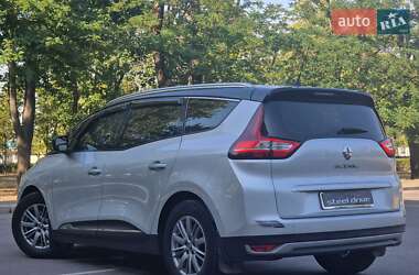 Минивэн Renault Scenic 2017 в 