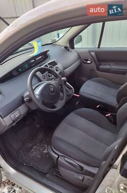 Минивэн Renault Scenic 2006 в Виннице