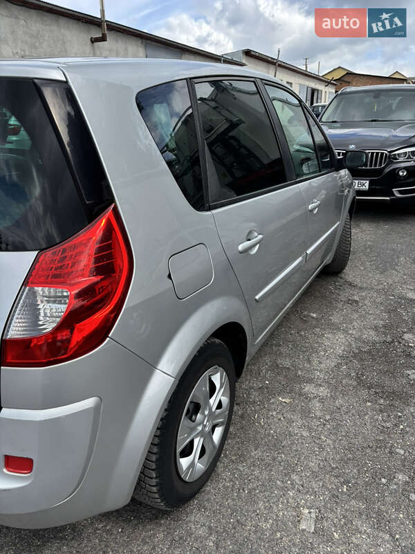Мінівен Renault Scenic 2007 в Тернополі