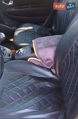 Минивэн Renault Scenic 2010 в 