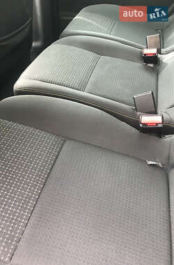 Минивэн Renault Scenic 2010 в 