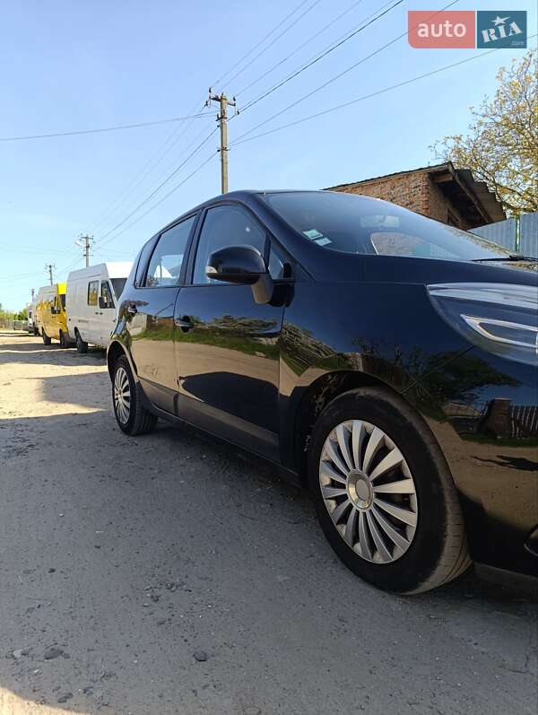Минивэн Renault Scenic 2013 в Львове