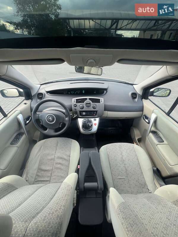 Минивэн Renault Scenic 2007 в Киеве