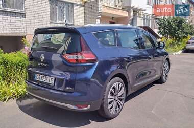 Минивэн Renault Scenic 2017 в 