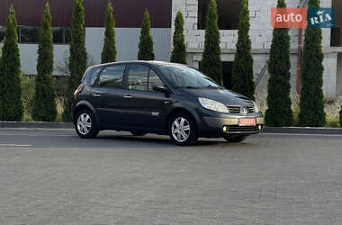 Минивэн Renault Scenic 2005 в 