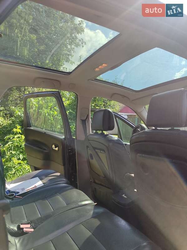 Минивэн Renault Scenic 2004 в Нежине фото 2 Минивэн Renault Scenic 2004 в Нежине