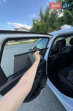 Минивэн Renault Scenic 2011 в 