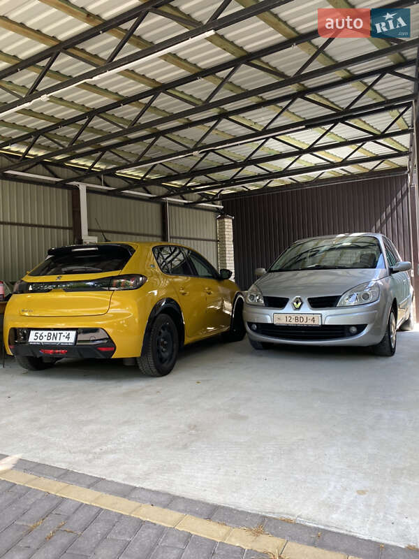 Минивэн Renault Scenic 2008 в Виннице