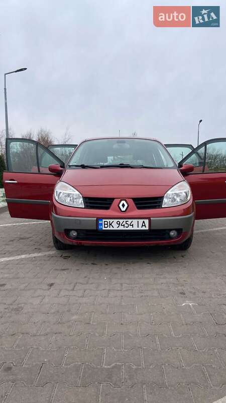 Минивэн Renault Scenic 2003 в Дубно