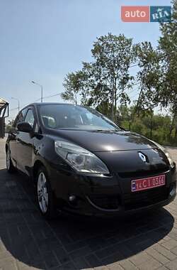 Минивэн Renault Scenic 2010 в Днепре