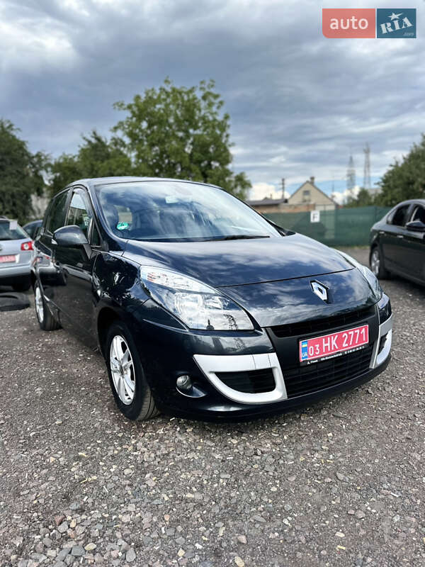 Renault Scenic 2011