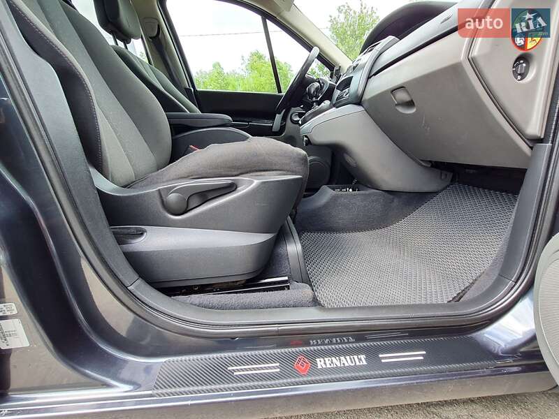 Минивэн Renault Scenic 2007 в Львове фото 22 Минивэн Renault Scenic 2007 в Львове